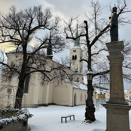 Apartman Se Slunnou Teraskou V Kasperkach Kasperske Hory Bagian luar foto