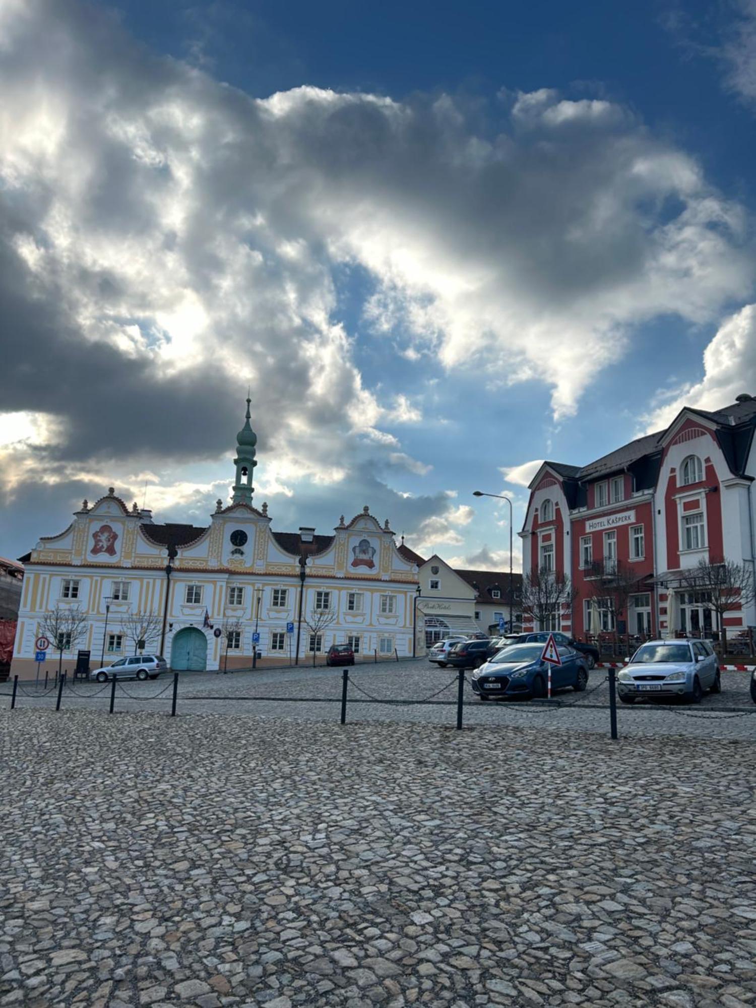 Apartman Se Slunnou Teraskou V Kasperkach Kasperske Hory Bagian luar foto