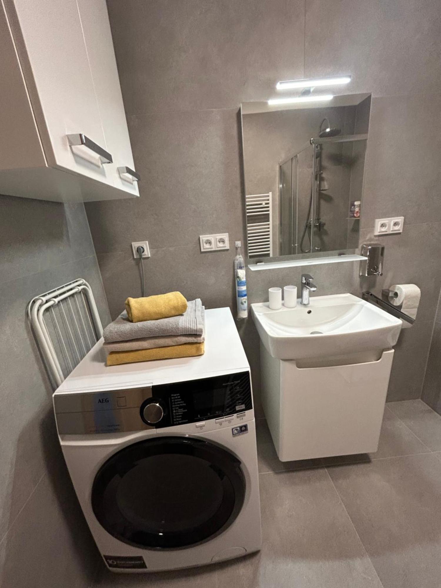 Apartman Se Slunnou Teraskou V Kasperkach Kasperske Hory Bagian luar foto