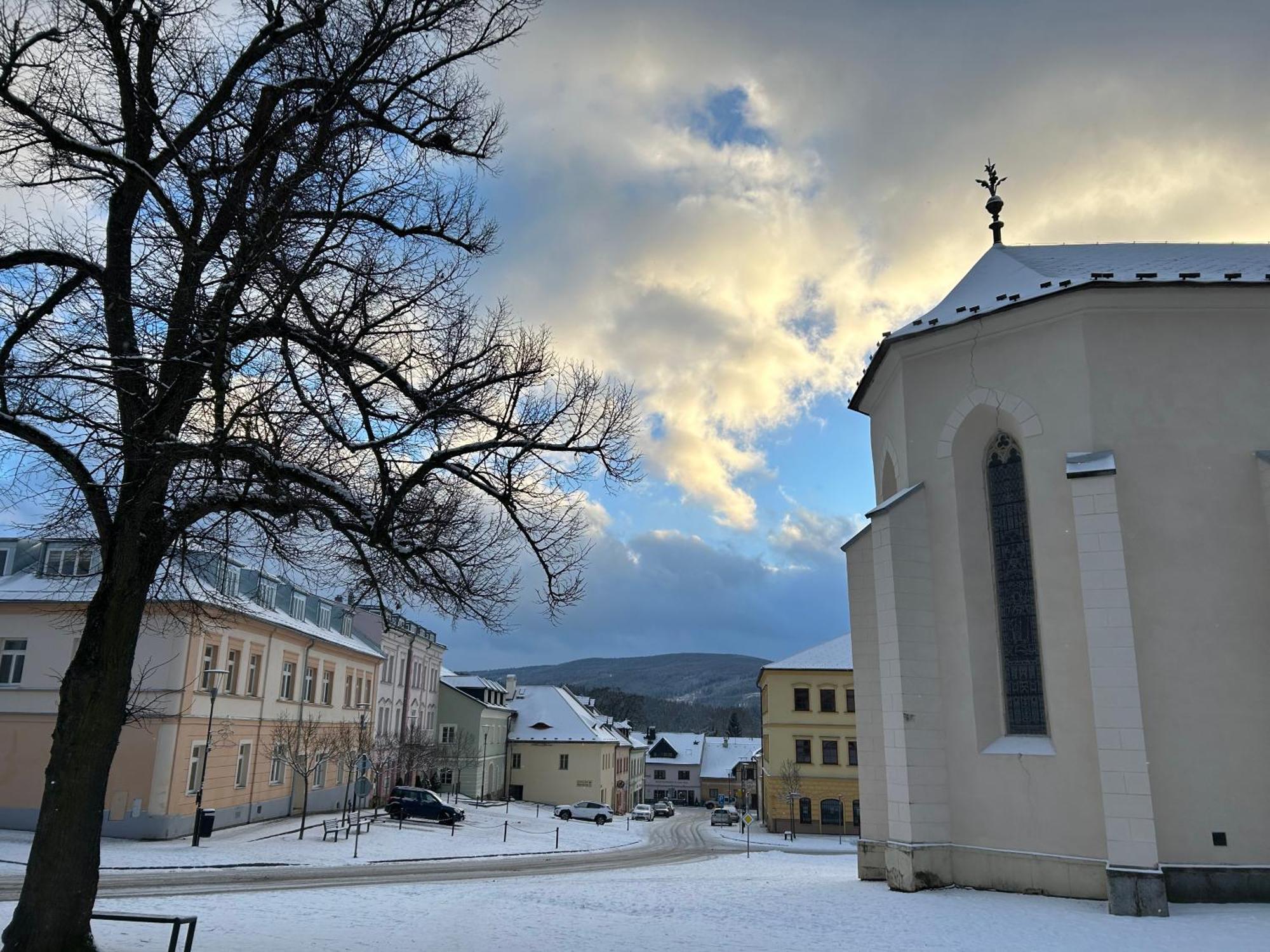 Apartman Se Slunnou Teraskou V Kasperkach Kasperske Hory Bagian luar foto